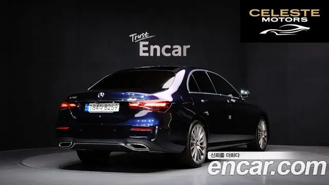 MERCEDES AMG E-Classe W213 E350 4MATIC AMG Line 2022 — photo 2 sur 20