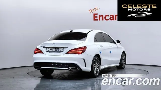 MERCEDES AMG CLA-Classe C117 CLA220 AMG Line 2019 — photo 2 sur 20