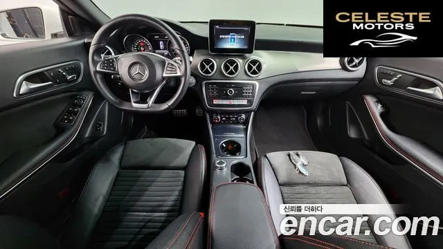 MERCEDES AMG CLA-Classe C117 CLA220 AMG Line 2019 — photo 7 sur 20