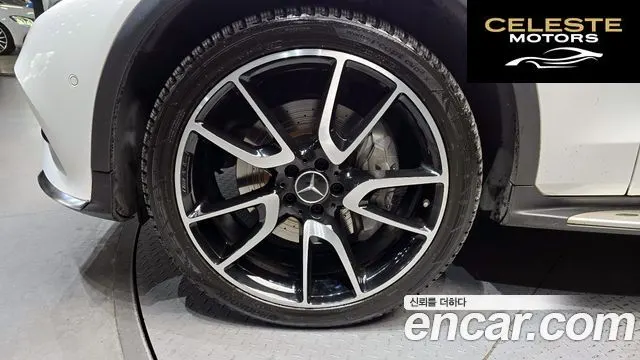 MERCEDES AMG GLC-Classe X253 AMG GLC43 4MATIC 2017 — photo 5 sur 20
