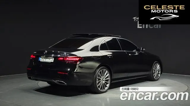 MERCEDES AMG E-Classe W213 E350 4MATIC AMG Line 2022 — photo 2 sur 26