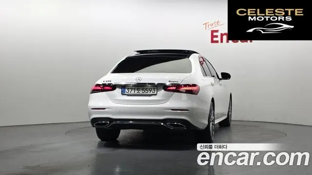 MERCEDES AMG E-Classe W213 E350 4MATIC AMG Line 2021 — photo 4 sur 20