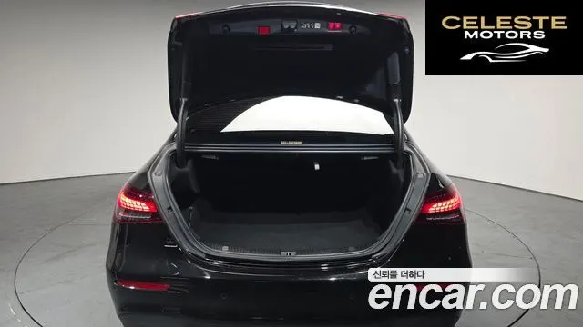 MERCEDES AMG E-Classe W213 E250 AMG Line 2023 — photo 19 sur 20