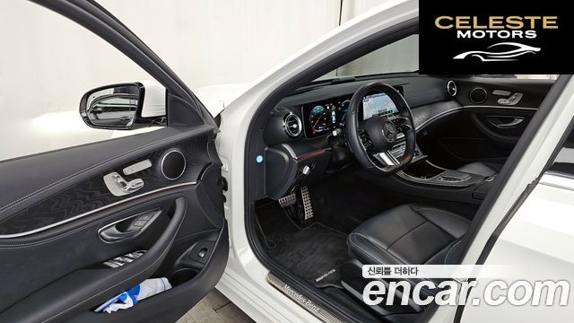 MERCEDES AMG E-Classe W213 E220d 4MATIC AMG Line 2021 — photo 10 sur 20