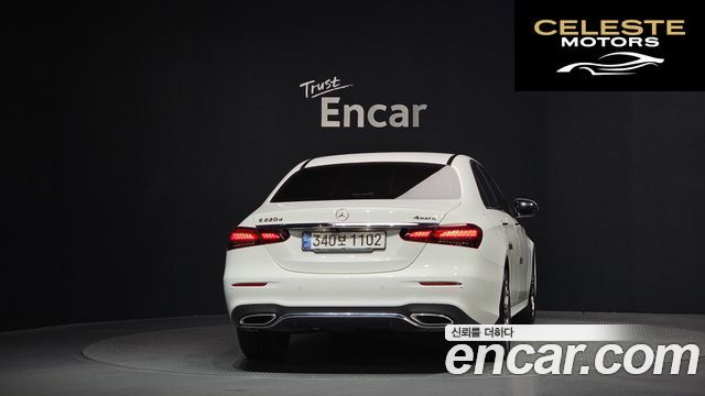 MERCEDES AMG E-Classe W213 E220d 4MATIC AMG Line 2021 — photo 4 sur 20