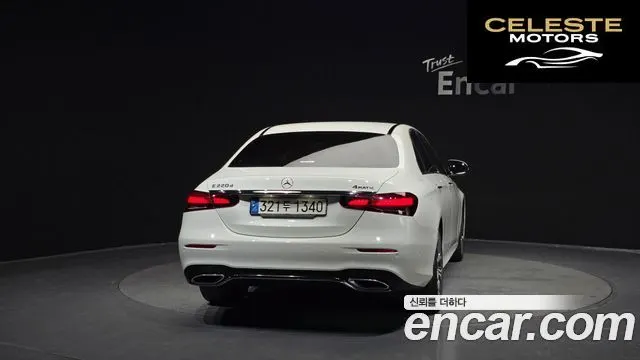 MERCEDES AMG E-Classe W213 E220d 4MATIC AMG Line 2022 — photo 4 sur 26