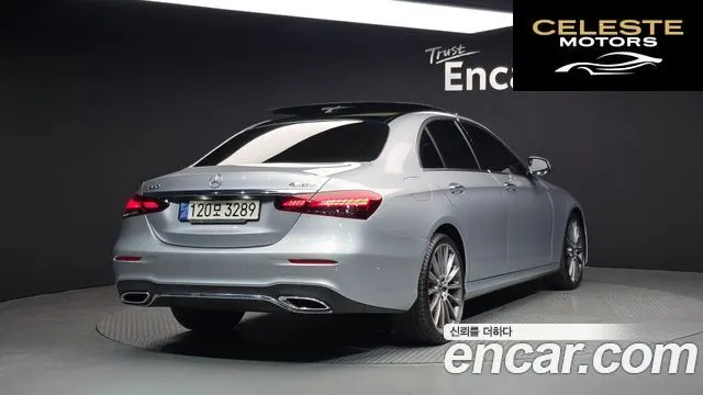MERCEDES AMG E-Classe W213 E350 4MATIC AMG Line 2022 — photo 2 sur 20