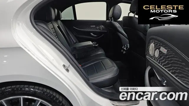 MERCEDES AMG E-Classe W213 E350 4MATIC AMG Line 2021 — photo 12 sur 20