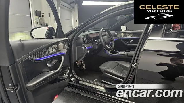 MERCEDES AMG E-Classe W213 E350 4MATIC AMG Line 2022 — photo 10 sur 20