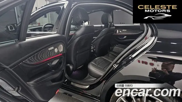 MERCEDES AMG E-Classe W213 E350 4MATIC AMG Line 2022 — photo 11 sur 20
