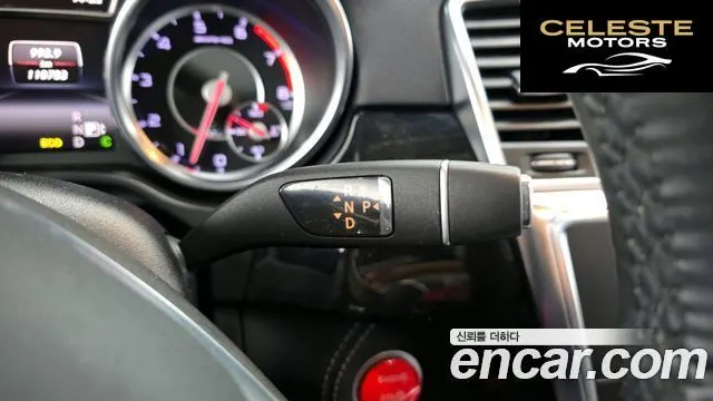 MERCEDES AMG M-Classe W166 ML63 AMG 2014 — photo 9 sur 20