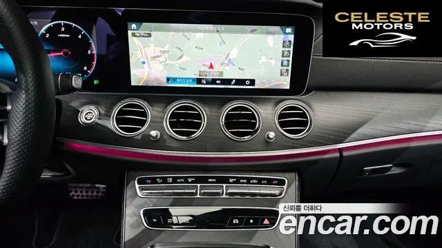 MERCEDES AMG E-Classe W213 E220d 4MATIC AMG Line 2023 — photo 12 sur 26