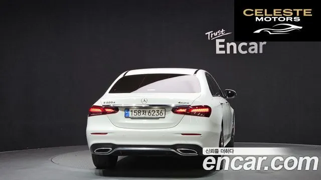 MERCEDES AMG E-Classe W213 E220d 4MATIC AMG Line 2023 — photo 4 sur 26