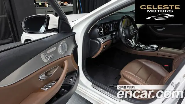 MERCEDES AMG E-Classe W213 E300 AMG Line 2019 — photo 10 sur 20