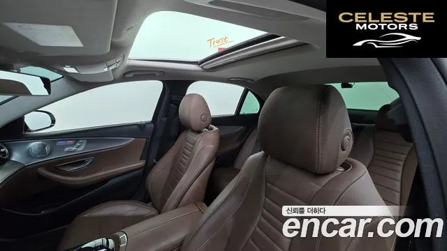 MERCEDES AMG E-Classe W213 E300 AMG Line 2019 — photo 19 sur 20