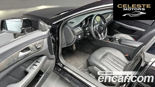 MERCEDES AMG CLS-Classe W218 CLS350 AMG SportPackage 2014 — photo 12 sur 20