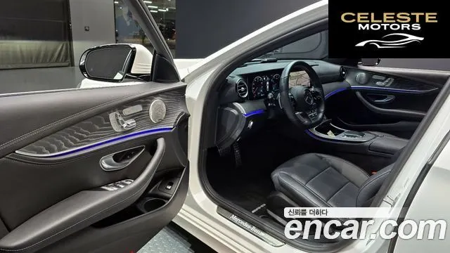 MERCEDES AMG E-Classe W213 E350 4MATIC AMG Line 2022 — photo 11 sur 20