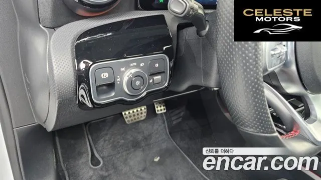 MERCEDES AMG A-Classe W177 AMG A35 4MATIC Berline 2021 — photo 18 sur 20