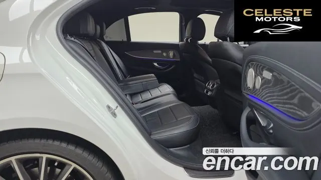 MERCEDES AMG E-Classe W213 E350 4MATIC AMG Line 2022 — photo 12 sur 20