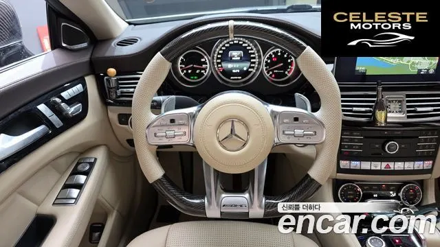MERCEDES AMG CLS-Classe W218 CLS63 AMG 4MATIC 2015 — photo 13 sur 20