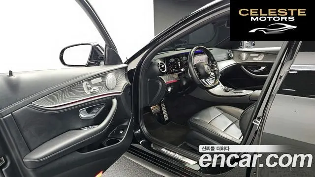 MERCEDES AMG E-Classe W213 E350 4MATIC AMG Line 2021 — photo 11 sur 26