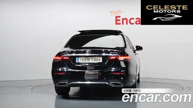 MERCEDES AMG E-Classe W213 E350 4MATIC AMG Line 2021 — photo 4 sur 26