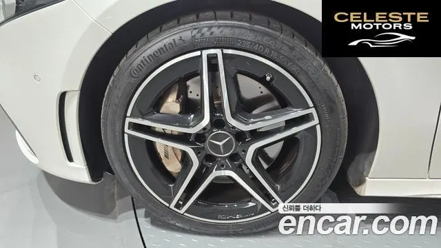 MERCEDES AMG A-Classe W177 AMG A35 4MATIC Berline 2021 — photo 5 sur 26