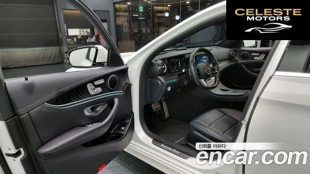 MERCEDES AMG E-Classe W213 E220d 4MATIC AMG Line 2021 — photo 11 sur 20