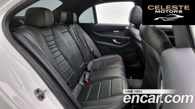 MERCEDES AMG E-Classe W213 E220d 4MATIC AMG Line 2021 — photo 12 sur 20