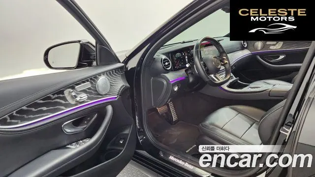 MERCEDES AMG E-Classe W213 E350 4MATIC AMG Line 2021 — photo 10 sur 20