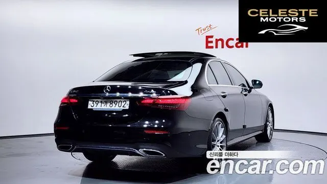 MERCEDES AMG E-Classe W213 E350 4MATIC AMG Line 2021 — photo 2 sur 20