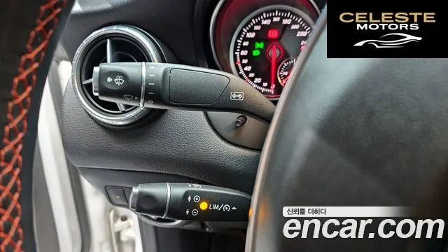 MERCEDES AMG CLA-Classe C117 CLA220 AMG Line 2019 — photo 19 sur 20
