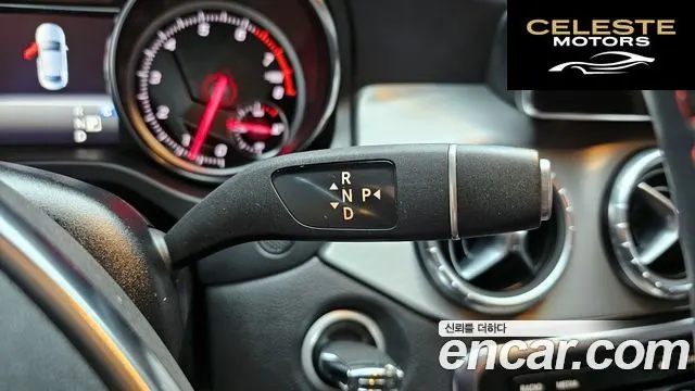 MERCEDES AMG CLA-Classe C117 CLA220 AMG Line 2019 — photo 9 sur 20