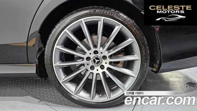 MERCEDES AMG E-Classe W213 E350 4MATIC AMG Line 2021 — photo 5 sur 20