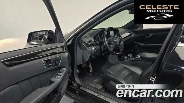 MERCEDES AMG E-Classe W212 E63 AMG 2010 — photo 10 sur 20