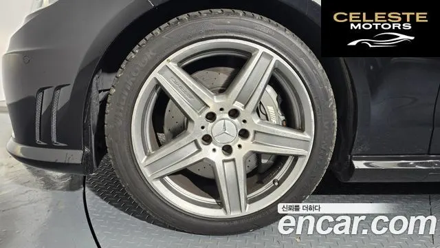 MERCEDES AMG E-Classe W212 E63 AMG 2010 — photo 5 sur 20