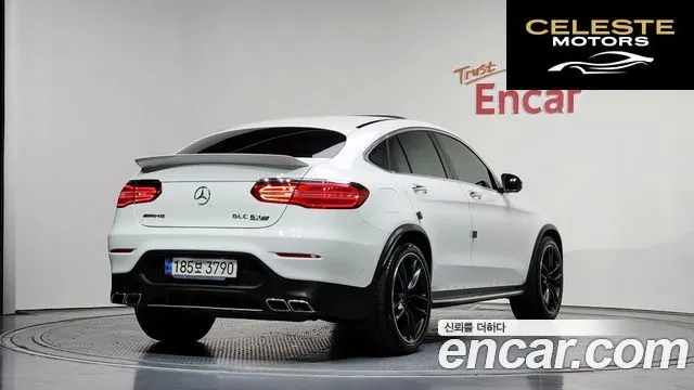 MERCEDES AMG GLC-Classe X253 AMG GLC63 S 4MATIC+ Coupé 2019 — photo 2 sur 26