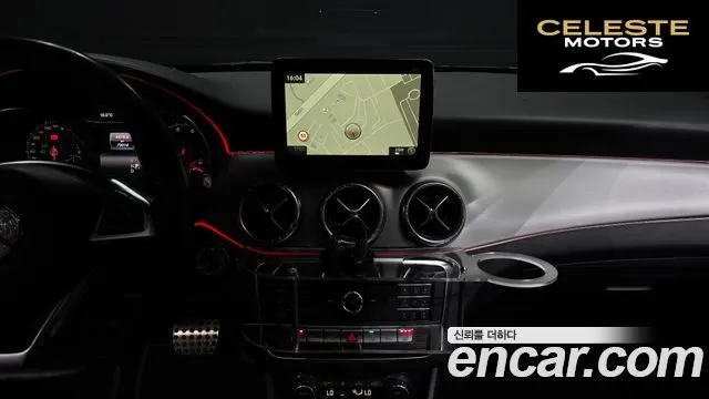 MERCEDES AMG CLA-Classe C117 CLA250 4MATIC AMG Line 2017 — photo 14 sur 20