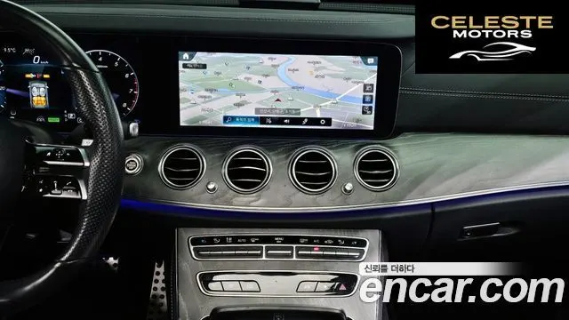 MERCEDES AMG E-Classe W213 E350 4MATIC AMG Line 2021 — photo 19 sur 20