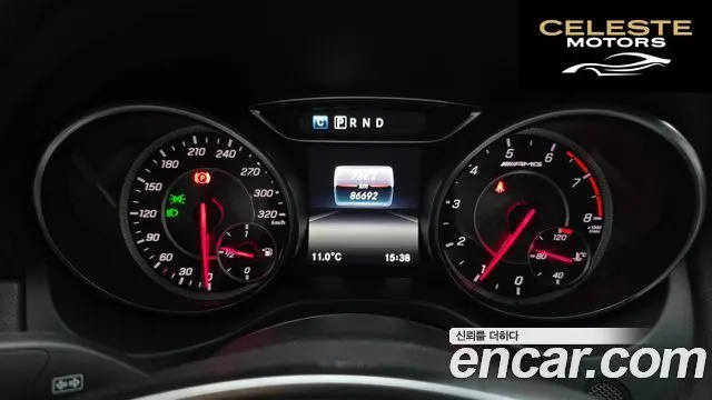 MERCEDES AMG CLA-Classe C117 CLA45 AMG 4MATIC 2018 — photo 8 sur 20