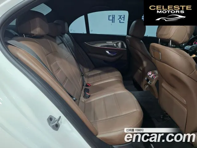 MERCEDES AMG E-Classe W213 E63 AMG 4MATIC+ 2019 — photo 18 sur 26