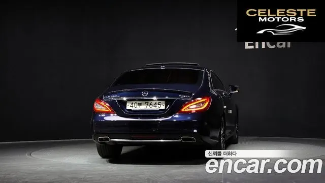 MERCEDES AMG CLS-Classe W218 CLS250 d 4MATIC AMG Line 2017 — photo 4 sur 20