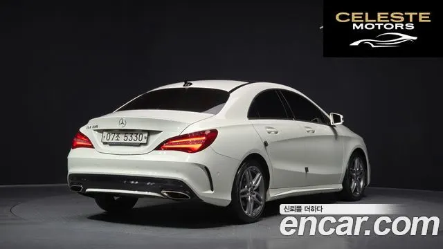 MERCEDES AMG CLA-Classe C117 CLA220 AMG Line 2018 — photo 2 sur 20