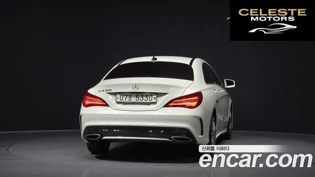 MERCEDES AMG CLA-Classe C117 CLA220 AMG Line 2018 — photo 4 sur 20