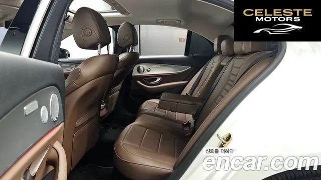 MERCEDES AMG E-Classe W213 E300 AMG Line 2018 — photo 12 sur 20