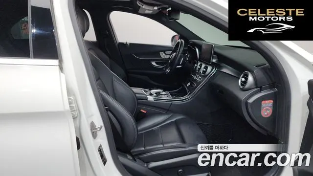 MERCEDES AMG C-Classe W205 C200 AMG Line 2017 — photo 11 sur 20