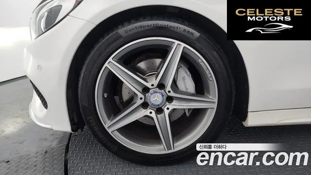 MERCEDES AMG C-Classe W205 C200 AMG Line 2017 — photo 5 sur 20