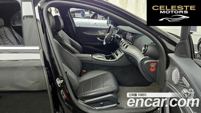 MERCEDES AMG E-Classe W213 E350 4MATIC AMG Line 2021 — photo 11 sur 20