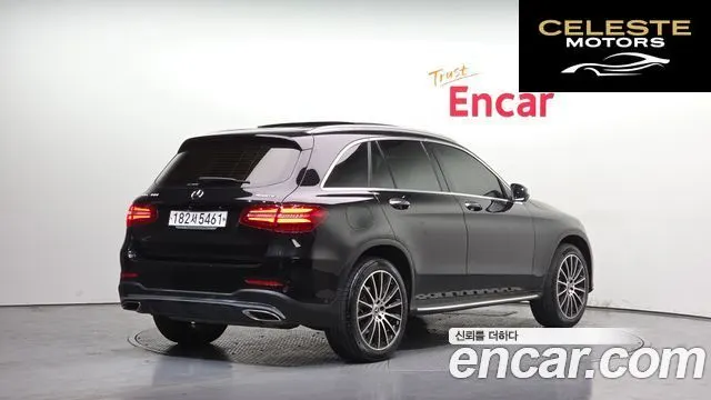 MERCEDES AMG GLC-Classe X253 GLC300 4MATIC AMG Line 2019 — photo 2 sur 20
