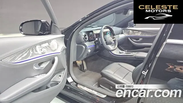 MERCEDES AMG E-Classe W213 E350 4MATIC AMG Line 2021 — photo 11 sur 26